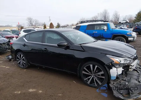 2022 Nissan Altima Sr Fwd z USA, uszkodzony, nr VIN 1N4BL4CV8NN392885